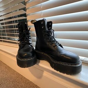 Size 8 platform Doc Martens